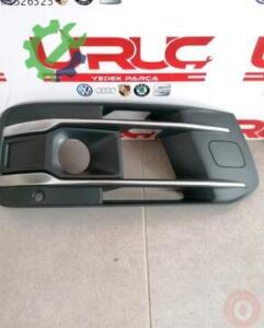 Çıkma Audi Q7 Sis Farı Çerçevesi 4M0807682S