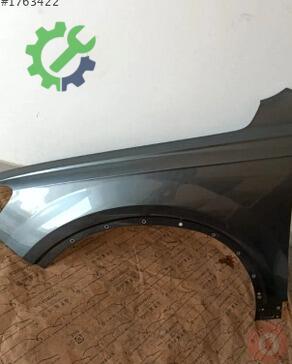 Audi Q7 Çamurluk 4M0821105C çıkma parça