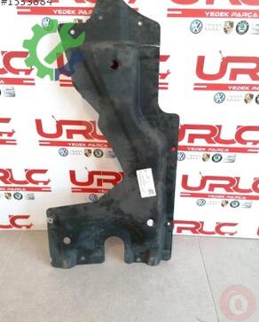 Audi Q7 Karlık 4M0825214F çıkma parça