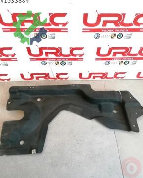 Audi Q7 Karlık 4M0825214F çıkma parça