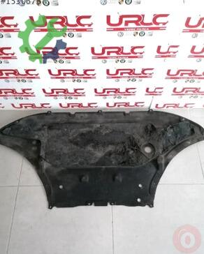Audi Q7 Alt Muhafaza 4M0825235M çıkma parça