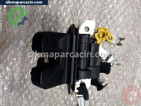 Audi Q2 Bagaj çıkma parça
