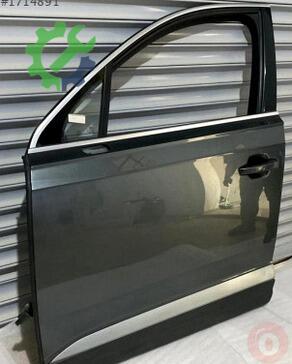 Audi Q7 Kapı 4M0831051G çıkma parça