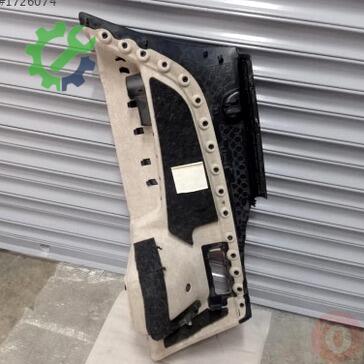 Audi Q7 Bagaj 4M0863879H çıkma parça