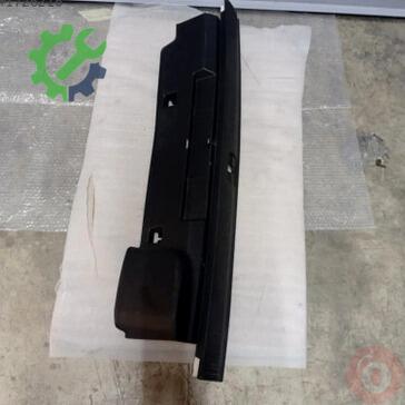 Audi Q7 Bagaj 4M0864483C çıkma parça