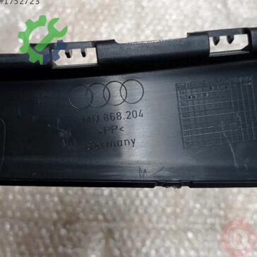 Audi Q7 Kapı Direği 4M0868204 çıkma parça