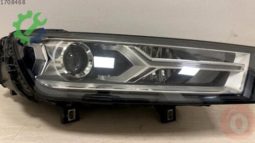 Audi Q7 Far 4M0941006 çıkma parça