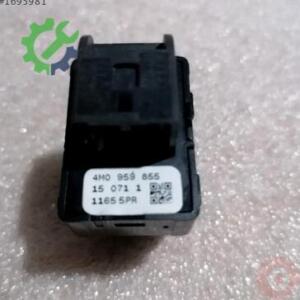 Çıkma Audi Q7 Cam 4M0959855