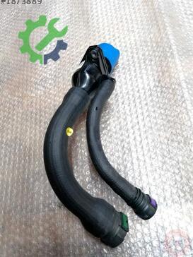 Volkswagen Touareg Intercooler 4M4131963A çıkma parça