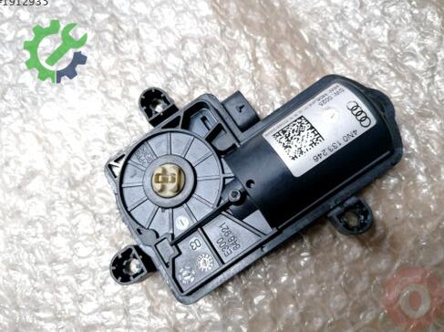 Audi A4 Ayna 4N0133246 çıkma parça