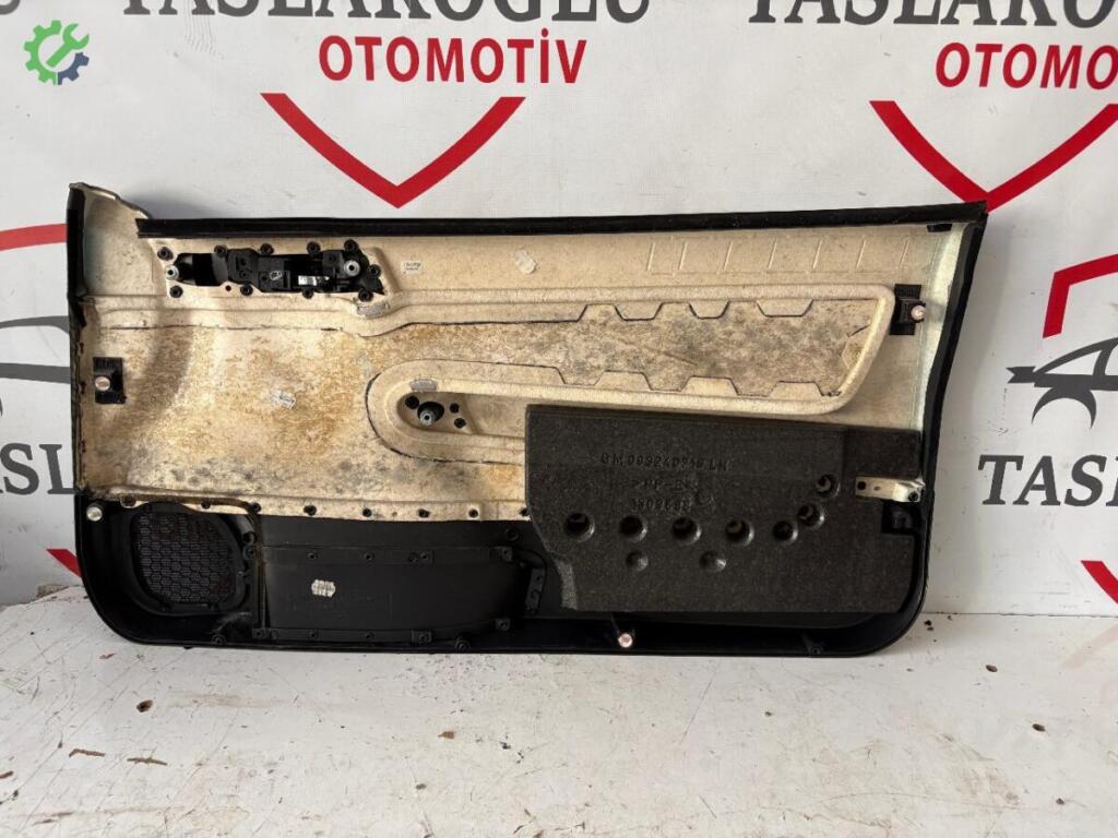 Opel Astra Kapı Döşemesi çıkma parça