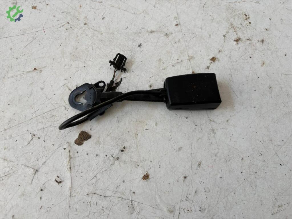 Audi A4 Emniyet Kemeri çıkma parça