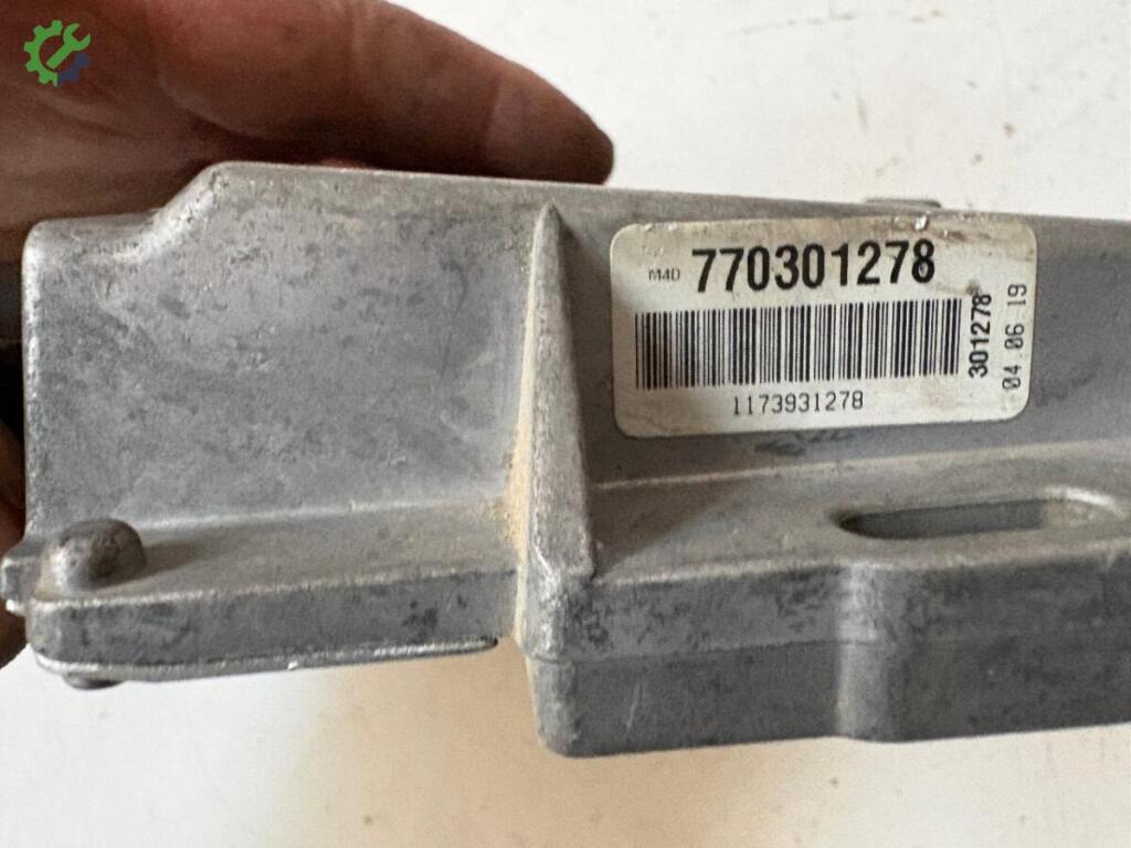 Dacia Sandero Beyin çıkma parça