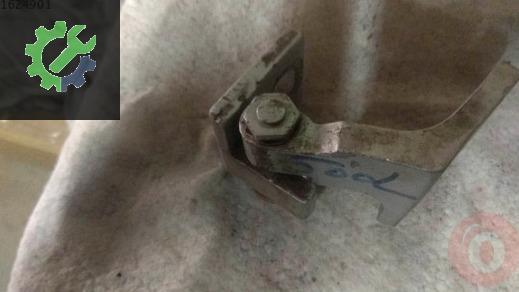 Fiat 500 Kapı Menteşesi çıkma parça