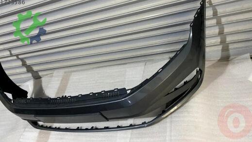 Volkswagen Golf Ön Tampon 510807221M çıkma parça