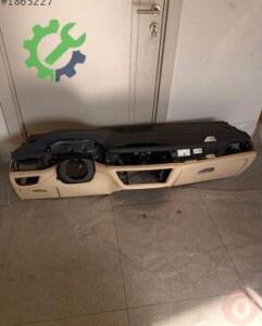 BMW 7 Serisi Torpido 51459388831 Sökme Çıkma