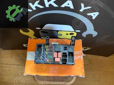 Fiat Albea Sigorta Kutusu 51752207 çıkma parça