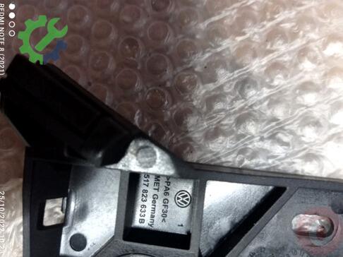 Volkswagen Passat Kaput Açma Kolu 517823633 çıkma parça