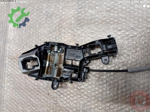 Volkswagen Passat Kapı Kilidi 518837812L çıkma parça