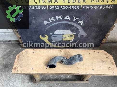 Fiat Egea Hava Filtresi Hortumu 51982028 çıkma parça