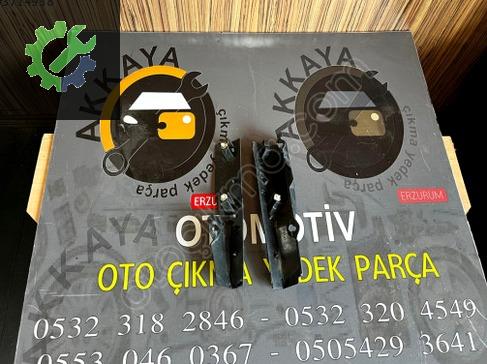 Mitsubishi L200 Sol Çamurluk 5220M859 çıkma parça