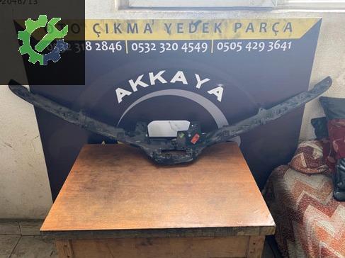 Toyota Corolla Ön Panjur 5311402580 çıkma parça