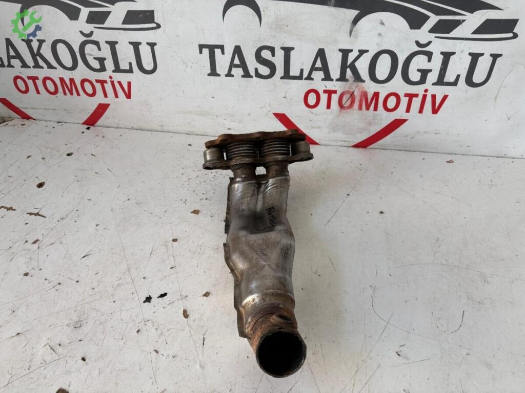 Volkswagen Polo Egzoz Borusu çıkma parça