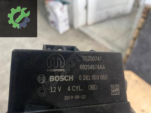 Fiat Egea Röle 0281003065 çıkma parça