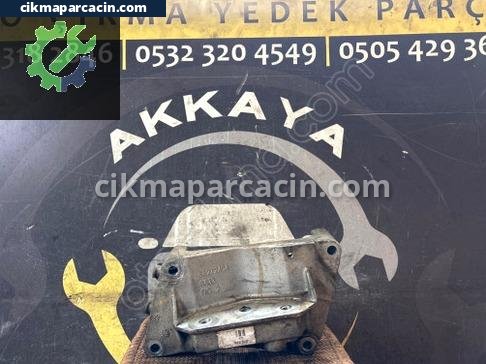 Fiat Doblo Motor Bağlantı Braketi çıkma parça