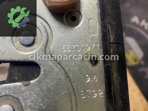 Fiat Egea Bagaj Kilidi 55701971 çıkma parça