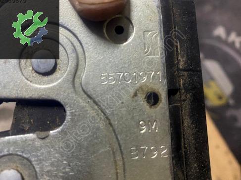 Fiat 500 Bagaj Kilidi 55701971 çıkma parça