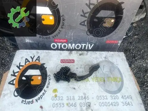 Fiat Punto Pedal 55702020 çıkma parça