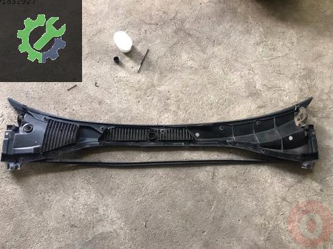 Toyota Avensis Ön Cam Izgarası 55781-05040 çıkma parça
