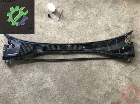 Toyota Avensis Ön Cam Izgarası 55781-05040 çıkma parça