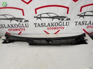 HONDA CİVİC ÖN CAM IZGARASI