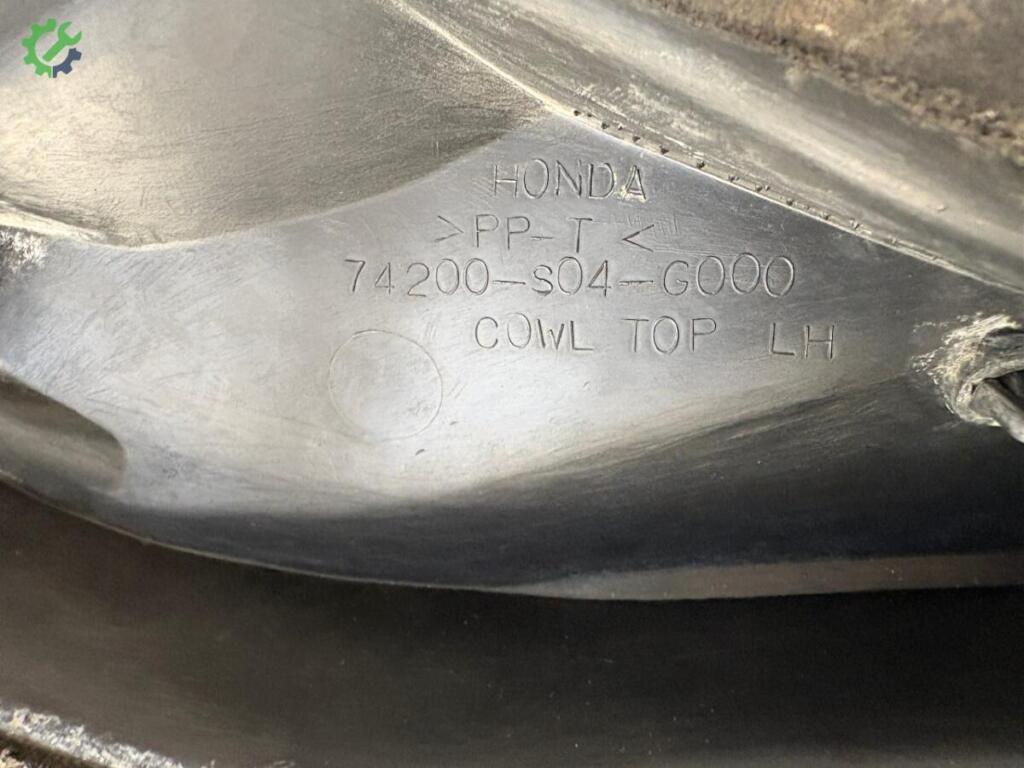 Honda Civic Ön Cam Izgarası çıkma parça
