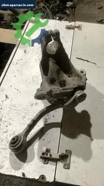BMW 3 Serisi Sağ Ön Taşıyıcı çıkma parça