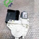 Çıkma Volkswagen Golf Cam Motoru 561959701C