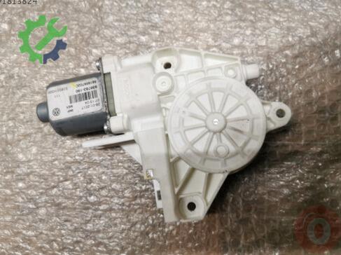 Volkswagen Passat Far Motoru 561959702C çıkma parça