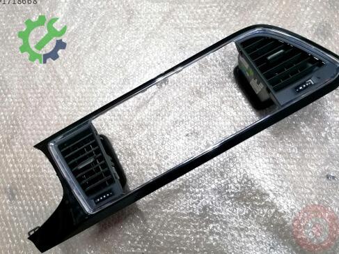 Seat Ateca Havalandırma Izgaraları 576819110 çıkma parça
