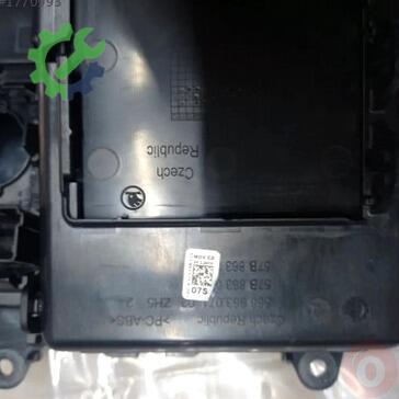 Skoda Karoq Orta Konsol 57B863071A çıkma parça