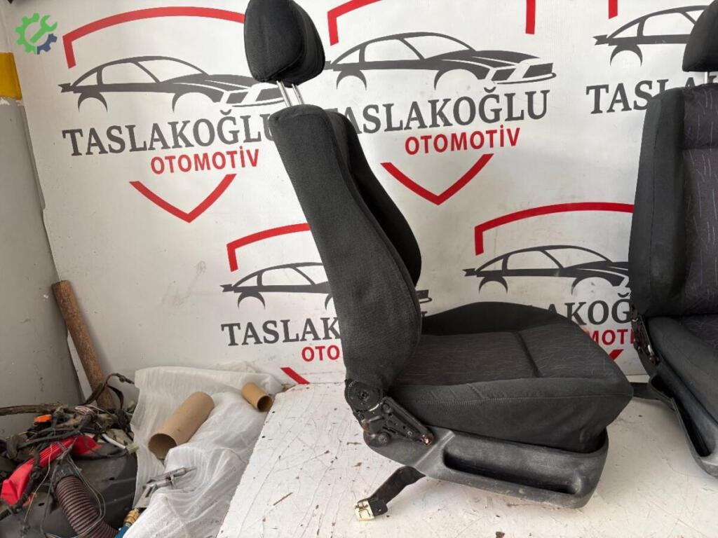 Volkswagen Polo Koltuk çıkma parça