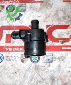 Volkswagen Passat Yedek Su Deposu 5C0965561 Sökme Çıkma