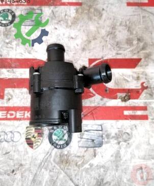 Volkswagen Passat Yedek Su Deposu 5C0965561 çıkma parça