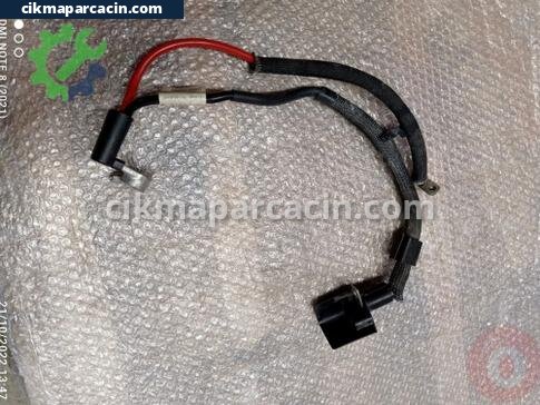 Volkswagen Jetta Akü çıkma parça