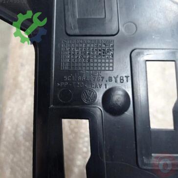 Volkswagen Golf Motor Braketi 5C1864767B çıkma parça