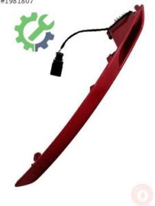 Volkswagen Up Club Tampon Reflektörü 5C5945701B Sökme Çıkma