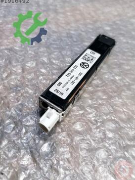 Volkswagen Jetta Anten 5C6035552 çıkma parça
