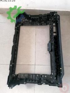 Çıkma Audi A4 Hoparlör 5C6805588Q