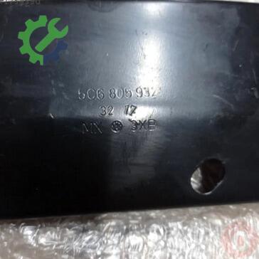 Volkswagen Jetta Kaput 5C6805932 çıkma parça